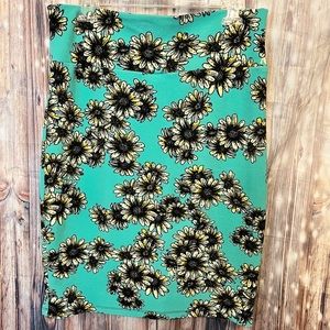 Lularoe skirt